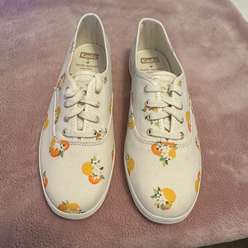 Kate Spade Keds Fruit Sneakers 8.5